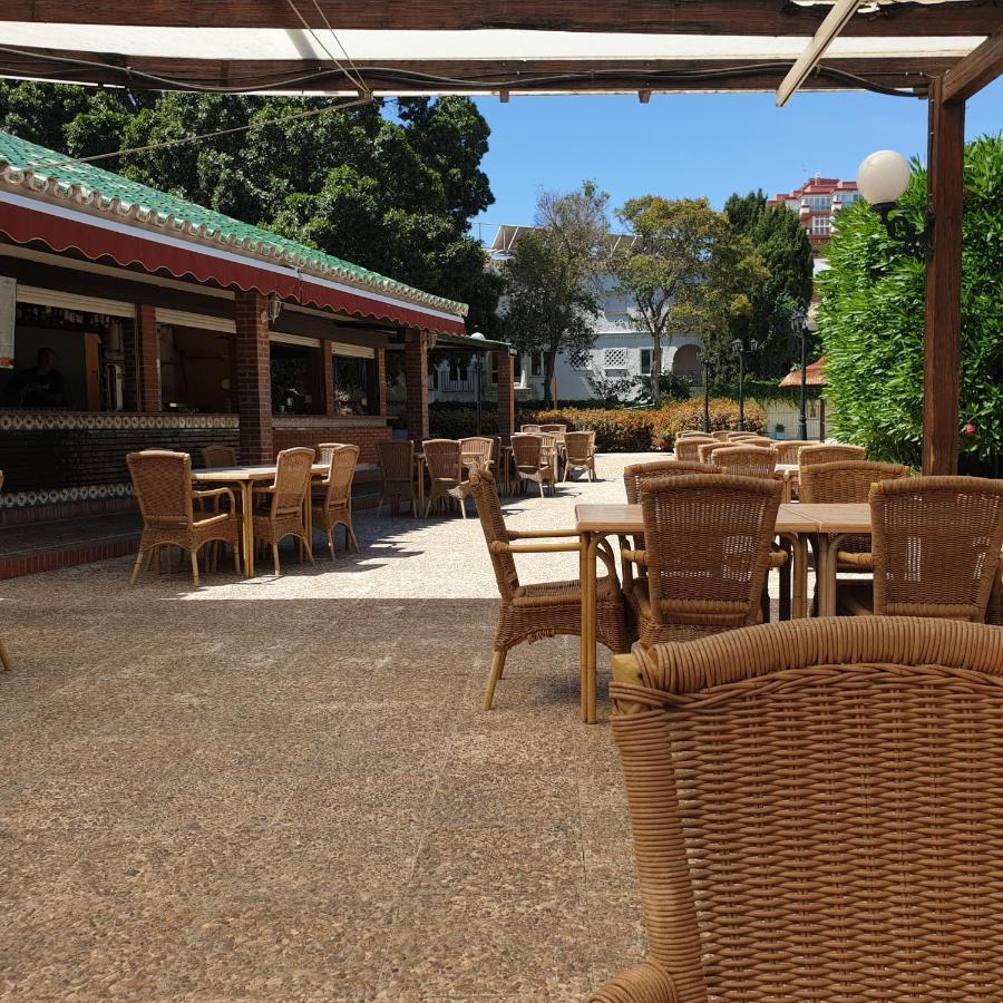 Carihuela Park Palace Studio Torremolinos Exterior photo