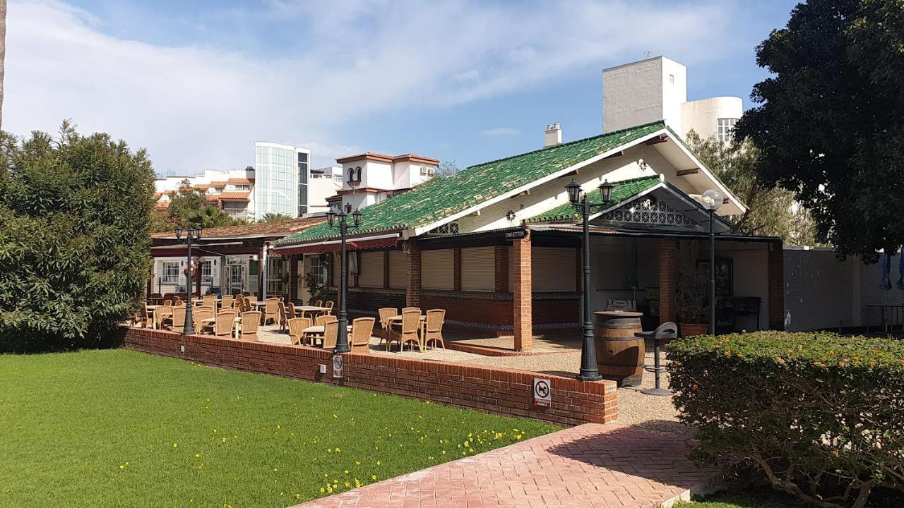 Carihuela Park Palace Studio Torremolinos Exterior photo