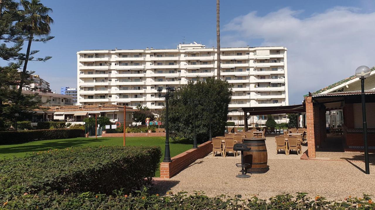 Carihuela Park Palace Studio Torremolinos Exterior photo